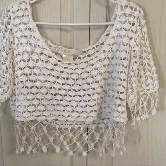 Kroshetta By Papillon Crochet White Crop
Top - Picture 3 of 6
